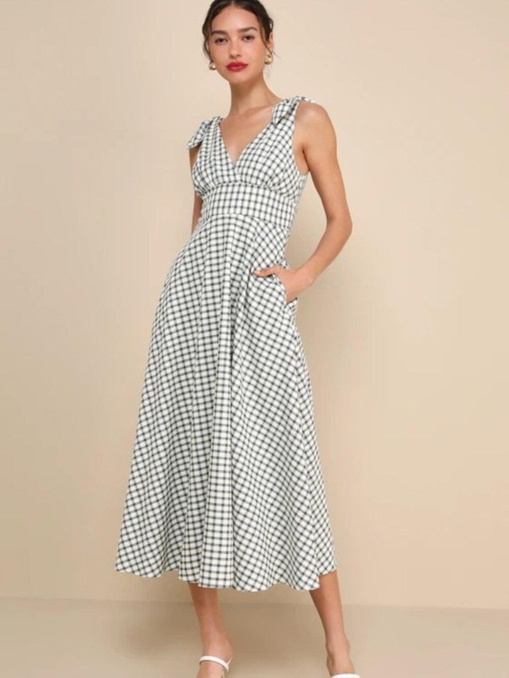 Lulus sweetest posture Navy and Cream Gingham Midi Dress With Pockets Size Small